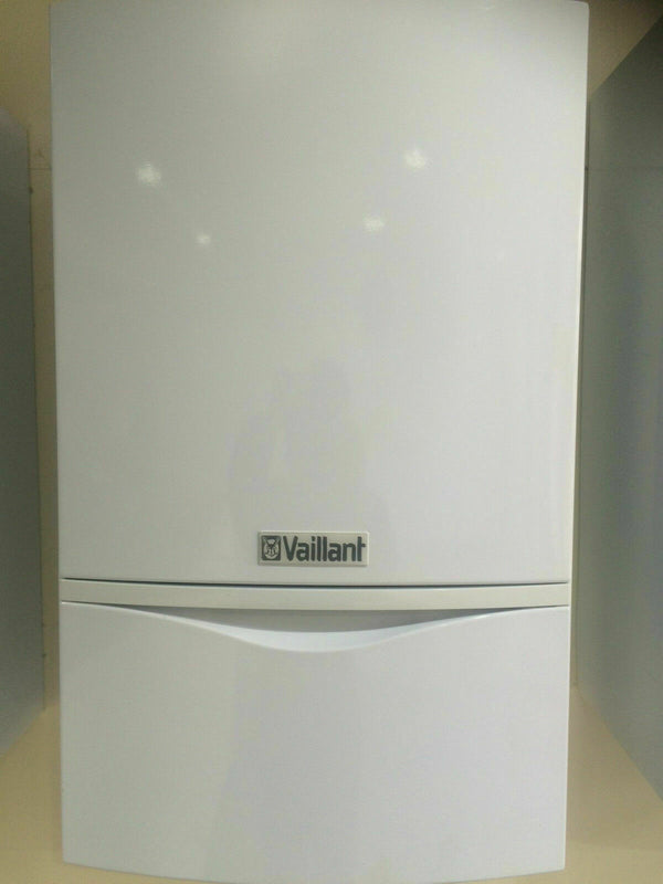 VAILLANT ECOTEC 824 RECONDITIONED BOILER ( WITH 1 YEAR PARTS WARRANTY )